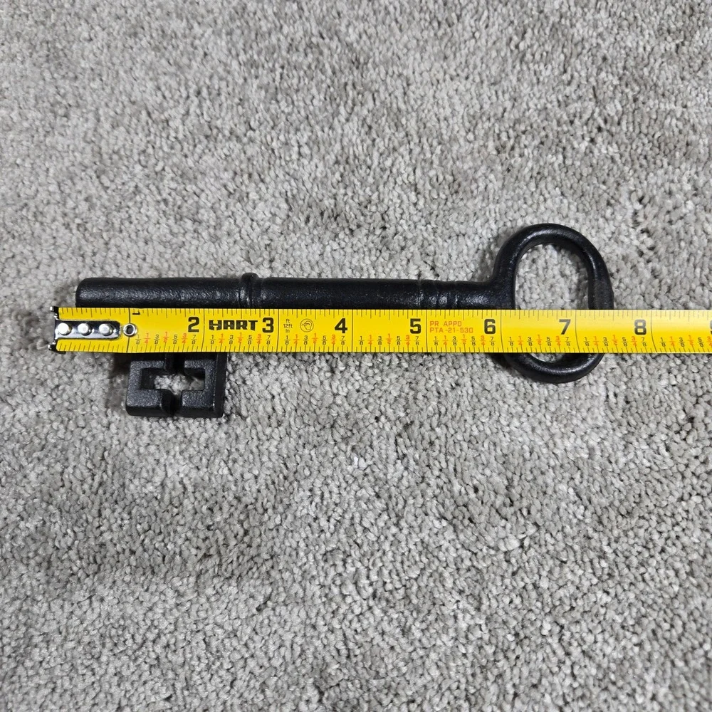 Skeleton Key Black Cast‎ Iron Decorative Wall Decor